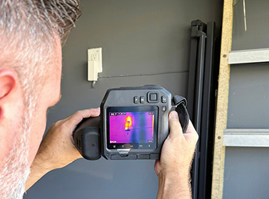 A picture of Residential Electricians with Brotherlylove