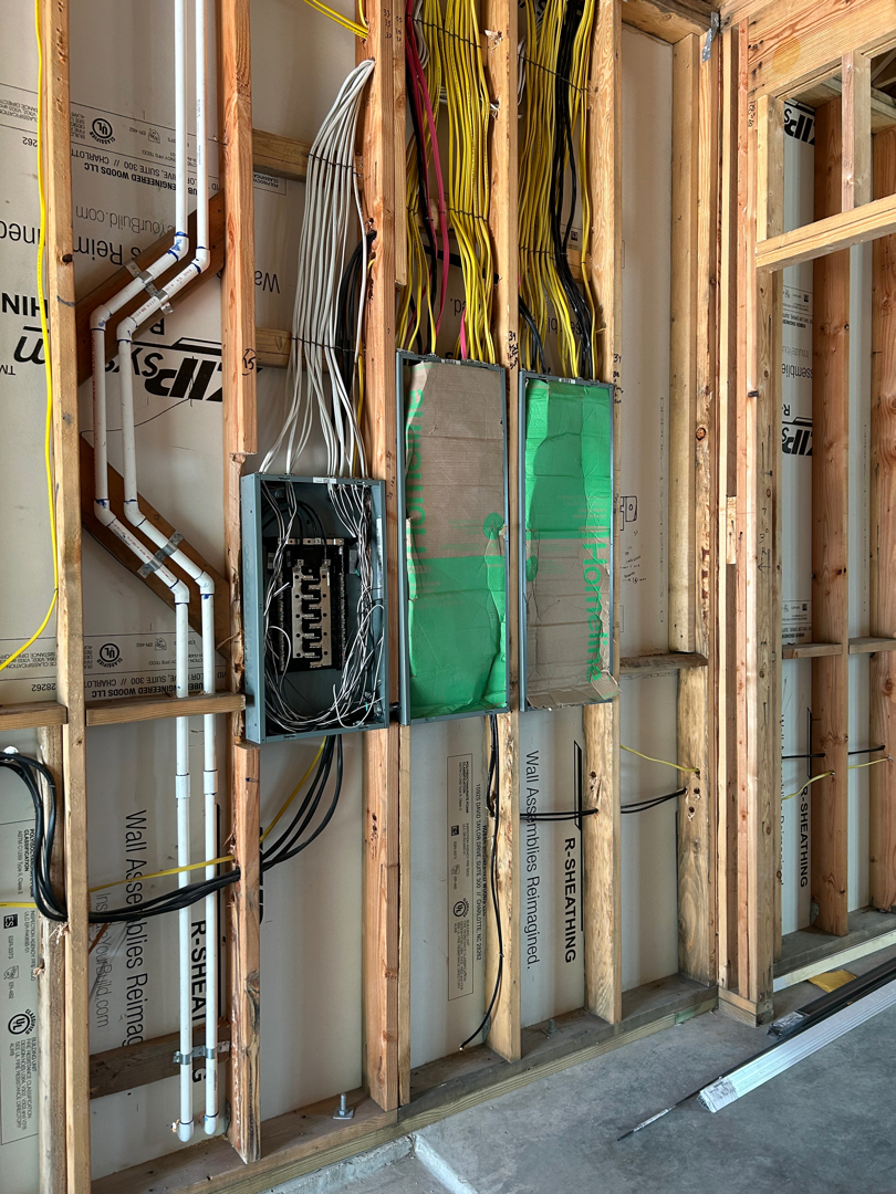 A picture of Residential Electricians with Brotherlylove